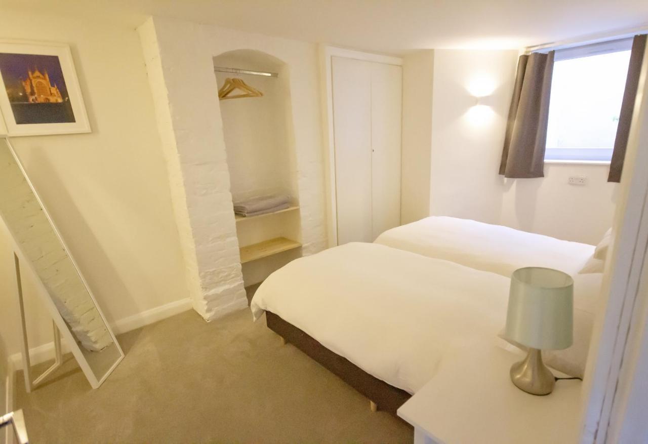 Garden Apartment 윈체스터 외부 사진